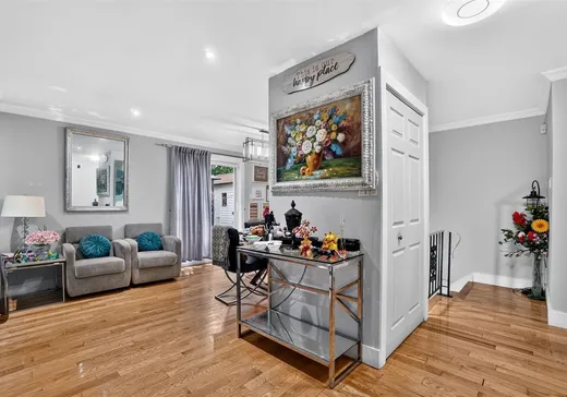 Maison à vendre - 4401 Rue Rupert, Kirkland (Île de Montréal), H9H 3B4