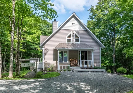 Maison à étages à vendre - 438 Ch. Louise, Lac Superieur, J0T1J0
