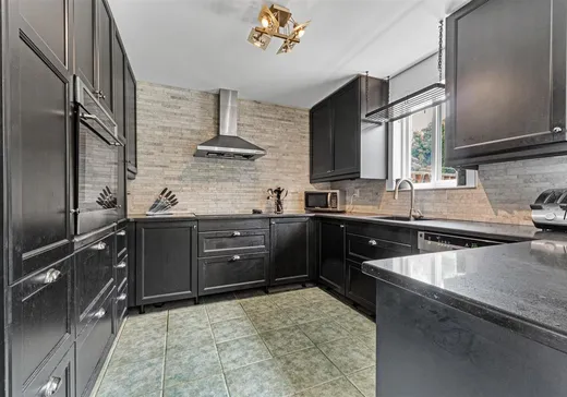 Maison à vendre - 55 Boul. Ste-Rose E., Laval (Sainte-Rose), H7L 3K5