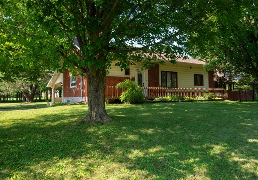 Two or more stories for sale - 709 Ch. Castlebar, Danville, J0A1A0