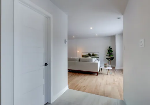 Maison à vendre - 540 Rue des Générations, Saint-Colomban, J5K 0R5