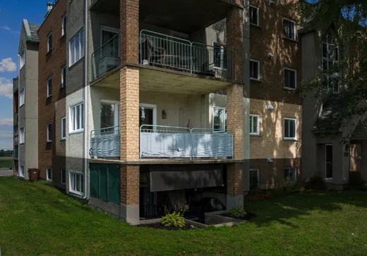 Condo for sale - 477 Boul. le Bourg-Neuf, Le Gardeur, J5Z 4N9