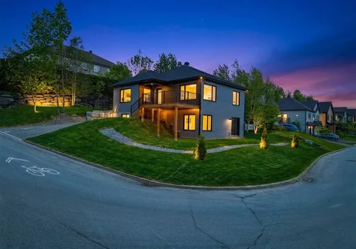 Maison à vendre - 637 Rue des Ancêtres, Orford, J1X 0C7