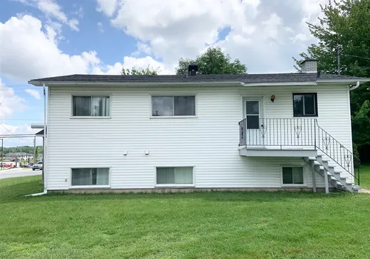 Maison à vendre - 1975 Rue Belvédère S., Sherbrooke, J1H 5R8