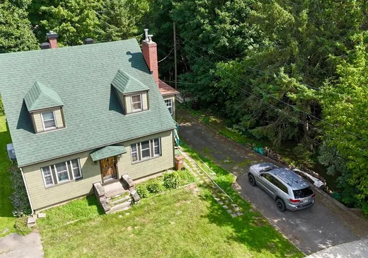 Maison à vendre - 305 Rue Park, Brownsburg-Chatham, J8G 3A3