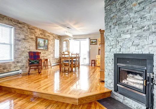 Maison à vendre - 669 Rue Bouchard-Lavallée, Saint-Jérôme, J7Z 7B3