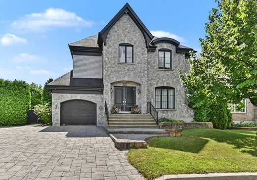 Maison à vendre - 3026 Rue du Chinook, Sainte-Marthe-sur-le-Lac, J0N 1P0