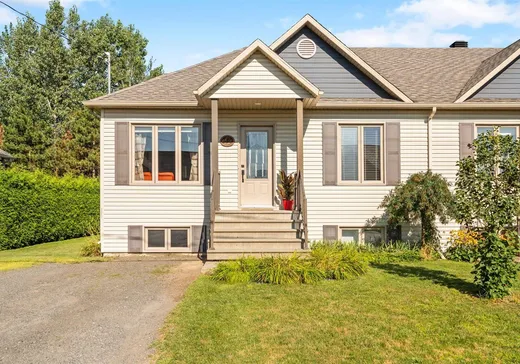 Maison à vendre - 140 Rue Ginette-Genois, Victoriaville, G6T 2H1