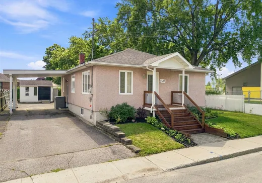 Bungalow à vendre - 2535 Rue St-Paul, Saint-Hyacinthe, J2T2A8