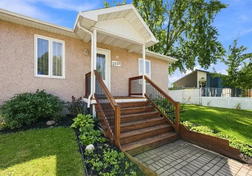 Maison à vendre - 2535 Rue St-Paul, Saint-Hyacinthe, J2T 2A8