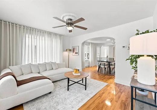 Maison à vendre - 2535 Rue St-Paul, Saint-Hyacinthe, J2T 2A8