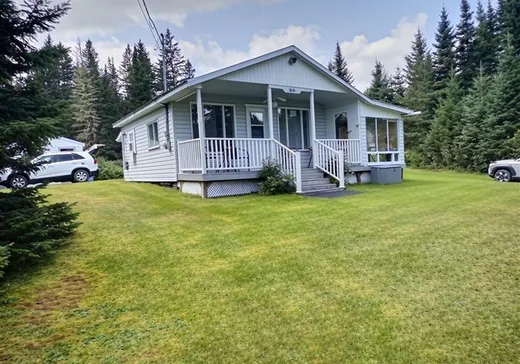 Bungalow for sale - 65 2e Rang N., Causapscal, G0J1A0