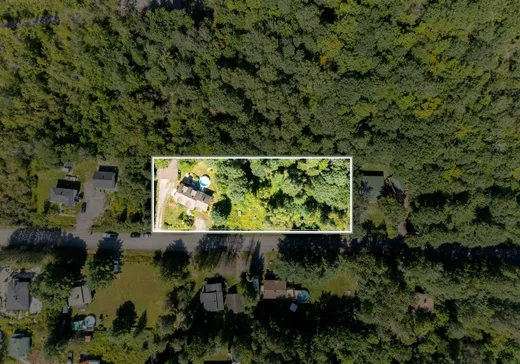 Maison à vendre - 205 Rue des Sources, Saint-Calixte, J0K 1Z0