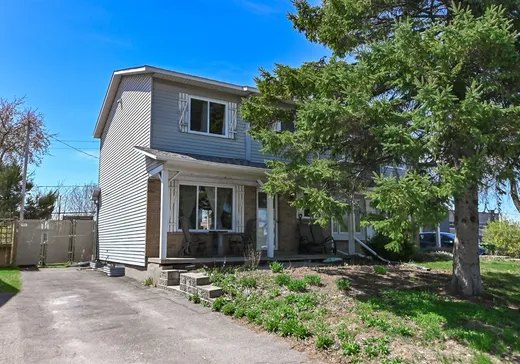 Two or more stories for sale - 6606 Rue des Cygnes, Laval (Sainte-Rose), H7L4M3