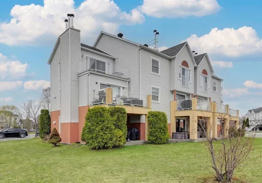 Condo à vendre - 2312 Place du Village, App. 325, Magog, J1X6G3