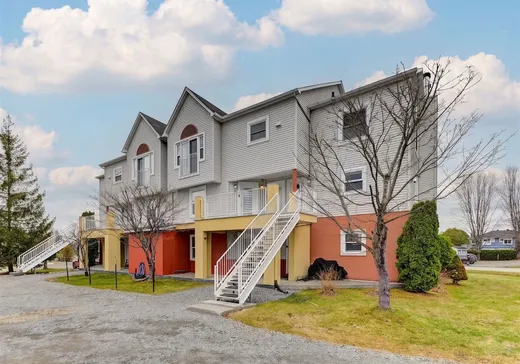 Condo à vendre - 2312 Place du Village, App. 325, Magog, J1X 6G3