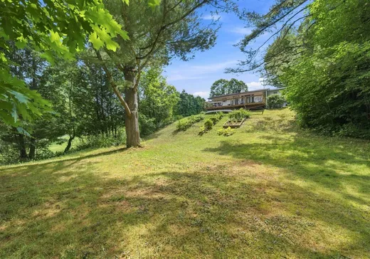 Maison à vendre - 2752 Ch. de Georgeville, Magog, J1X 0M8