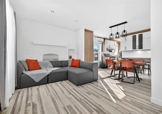 Maison à vendre - 625 Rue Collins, Drummondville, J2C 1H1