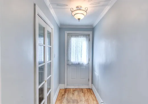 Maison à vendre - 901 Rue Lise, Laval (Sainte-Dorothee), H7X 2M6