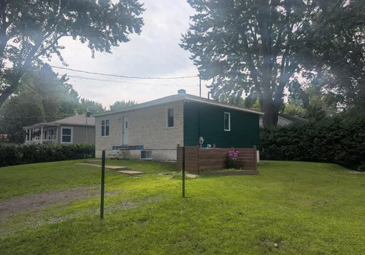 Maison à vendre - 50 31e Avenue, Sainte-Marthe-sur-le-Lac, J0N 1P0