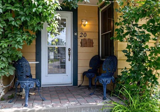 Maison à vendre - 20 Rue St-Édouard, Baie-Saint-Paul, G3Z 2E1
