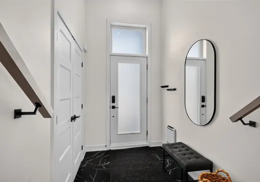 House for sale - 376 Rue du Golf, Saint-Zotique, J0P 1Z0