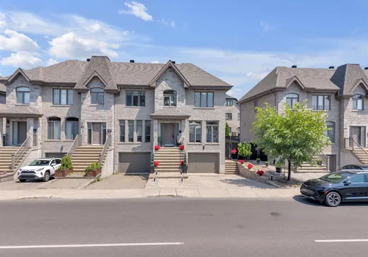 Maison à vendre - 9285 Boul. Viau, Montréal (Saint-Léonard), H1R 2V7