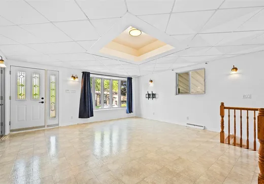 Maison à vendre - 870 Rue Crevier, Laval (Chomedey), H7X 1Z7