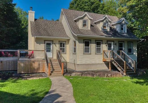 Maison à vendre - 212 Rue du Havre, Saint-Colomban, J5K 2V8
