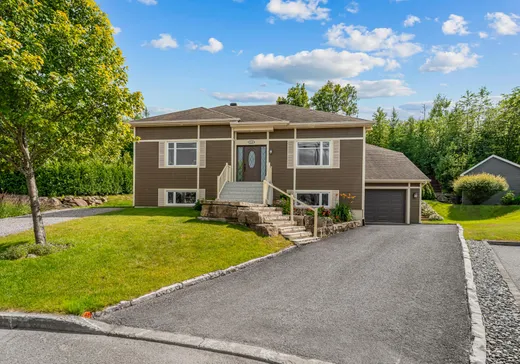 Bungalow à vendre - 310 Rue Cliche, Charlesbourg, G2M0M2
