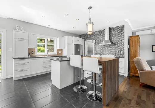 Maison à vendre - 310 Rue Cliche, Charlesbourg, G2M 0M2
