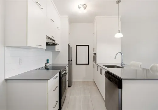 Condo à vendre - 740 Av. Victoria, App. 407, Saint-Lambert, J4R 0A8
