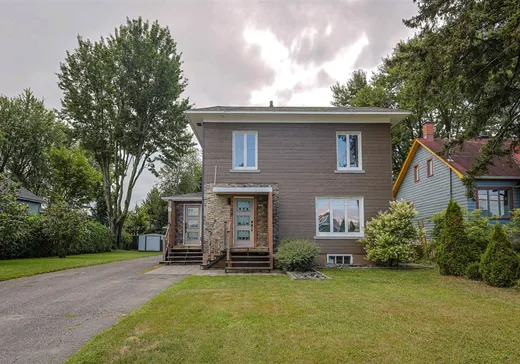 House for sale - 68 Av. Ste-Croix, Victoriaville, G6P 2M4