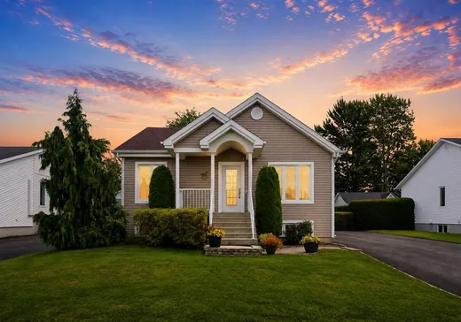 Bungalow à vendre - 4815 Rue Fugère, Drummondville, J2E1R3
