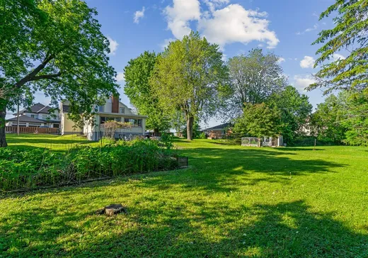 Maison à vendre - 44 Ch. du Bord-de-l'Eau, Laval (Sainte-Dorothee), H7X 1S6