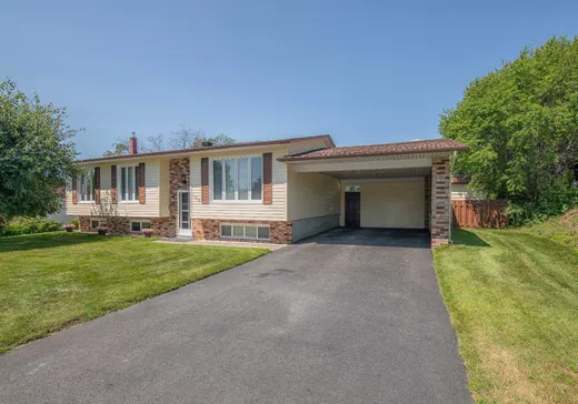 Maison à vendre - 106 Rue Poirier, Val-d'Or, J9P 5E4