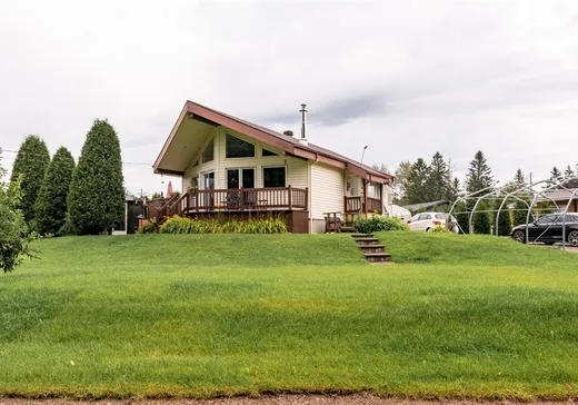 Bungalow à vendre - 270 Sent. de l'Éboulis, La Baie, G7B3N8