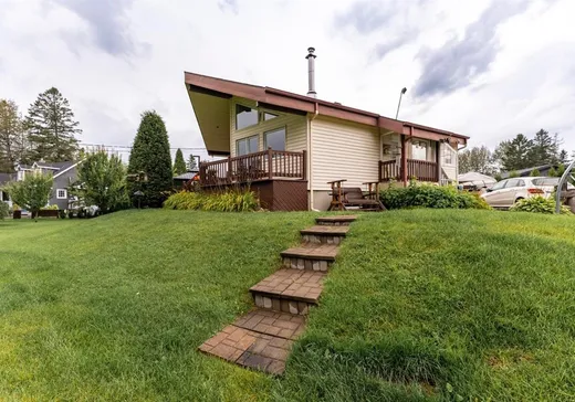 Maison à vendre - 270 Sent. de l'Éboulis, La Baie, G7B 3N8