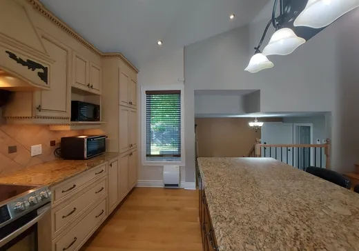 Maison à vendre - 305 Rue Elm, Châteauguay, J6J 6B1