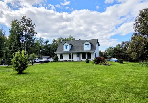 House for sale - 4927 Av. Larivière, Rouyn-Noranda, J9Y 0G7