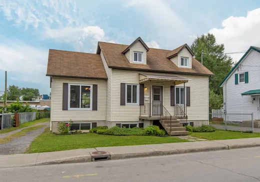 Maison à vendre - 211 Rue Ste-Angélique S., Joliette, J6E 5S9