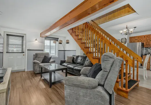 Maison à vendre - 211 Rue Ste-Angélique S., Joliette, J6E 5S9