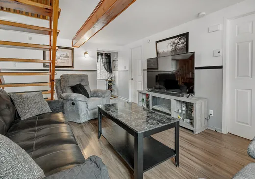 Maison à vendre - 211 Rue Ste-Angélique S., Joliette, J6E 5S9