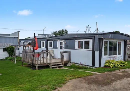 Maison à étages à vendre - 765 Boul. St-Germain, Rimouski, G5L3T2
