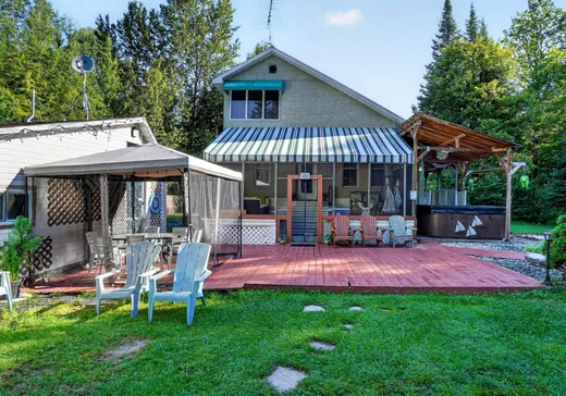 Maison à vendre - 305 Rue du Paradis, Chertsey, J0K 3K0