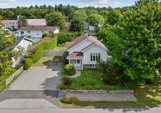 Maison à vendre - 160 Rue Pierre, Lavaltrie, J5T 2M2