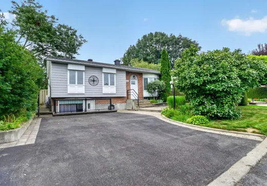 Maison à vendre - 7865 Rue Trinidad, Brossard, J4W 1N6