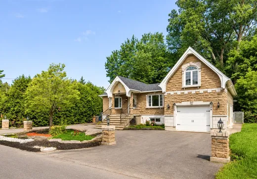 House for sale - 10 Rue Brochu, Laval (Auteuil), H7H 1Z3