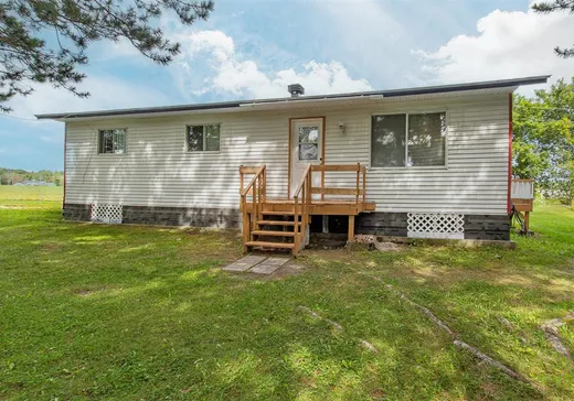 Bungalow for sale - 501 Rue du Domaine-Jetté, Saint-Liguori, J0K2X0