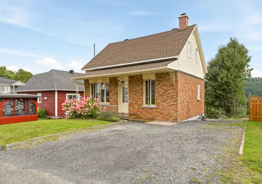 House for sale - 205 16e Avenue, Beauceville, G5X 2A2